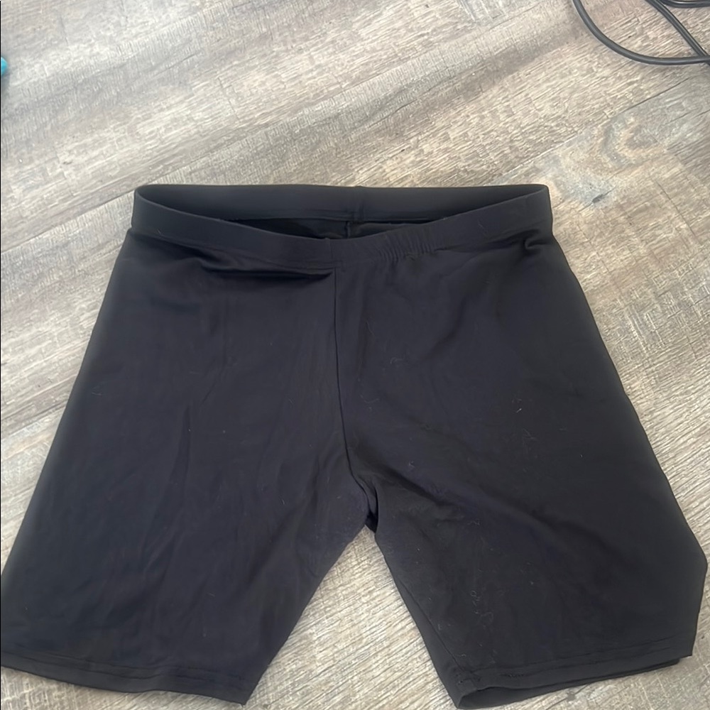 Black Athletic Mid-Thigh Shorts